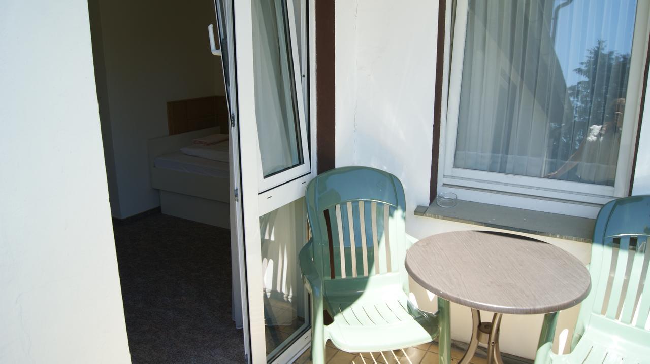 Hotel Seehaus Horn-Bad Meinberg Buitenkant foto